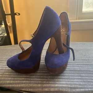Vince Camino blue velvet pumps
